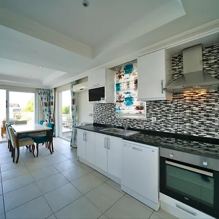 4 Bedroom Luxury Diamond