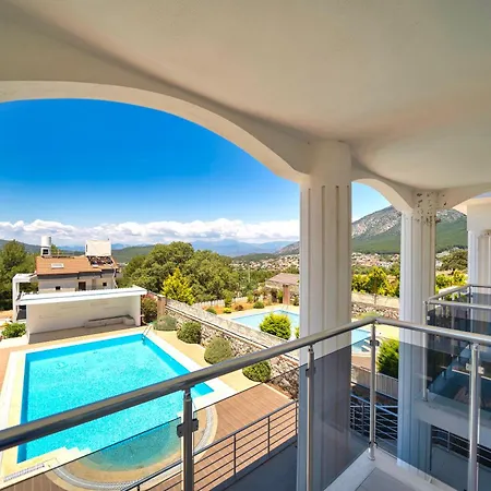4 Bedroom Luxury Diamond Villa Fethiye